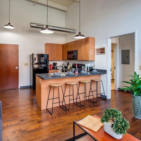 Ny Style Centric Loft With King Bed By Park Ave Apartamento Rochester Exterior foto