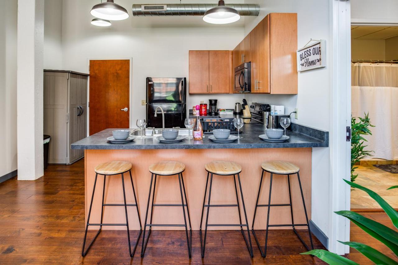 Ny Style Centric Loft With King Bed By Park Ave Apartamento Rochester Exterior foto