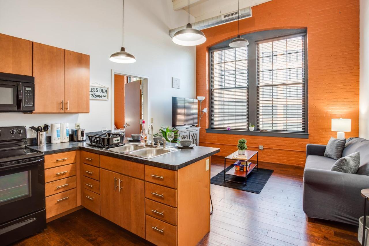 Ny Style Centric Loft With King Bed By Park Ave Apartamento Rochester Exterior foto