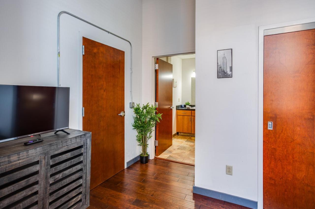 Ny Style Centric Loft With King Bed By Park Ave Apartamento Rochester Exterior foto