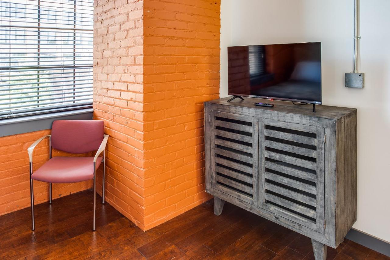 Ny Style Centric Loft With King Bed By Park Ave Apartamento Rochester Exterior foto